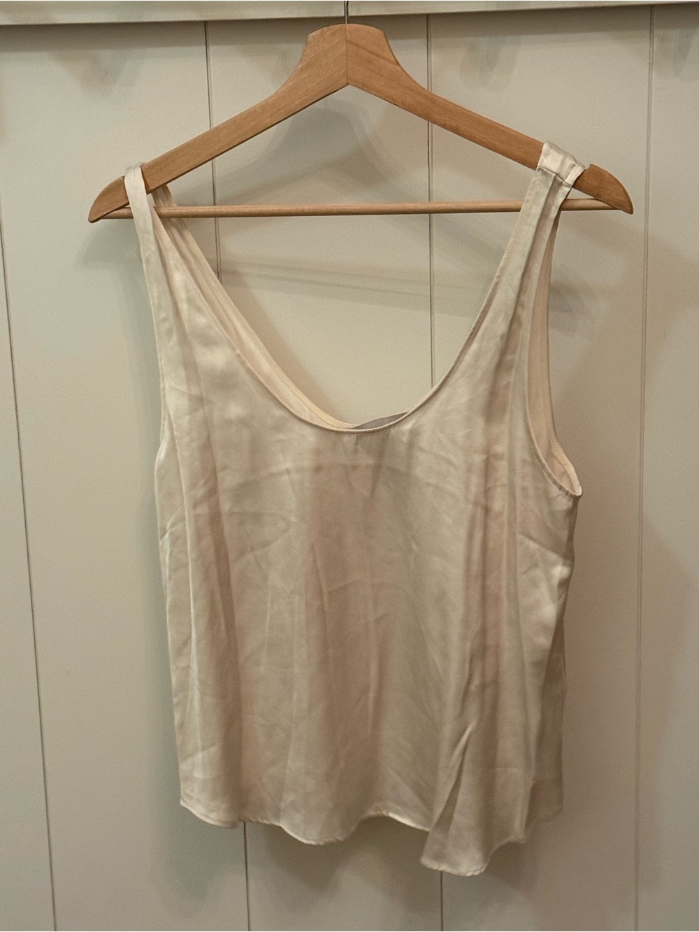 H&M Silk-Camisole Tank Top in Cream